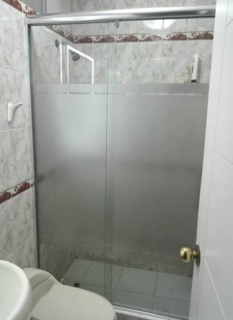 Ducha Corrediza Privacidad Total